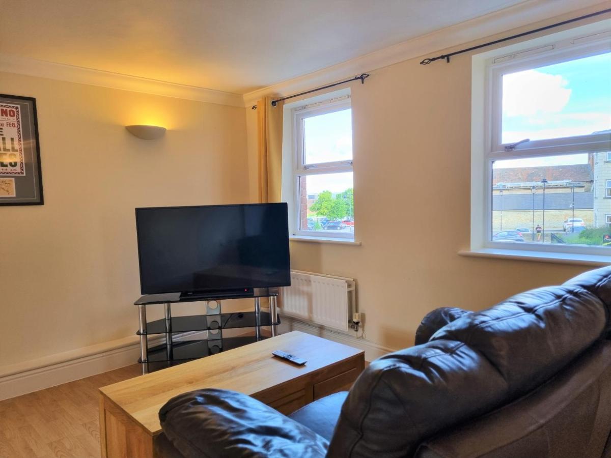 Godwin Court Apartments Swindon Kültér fotó